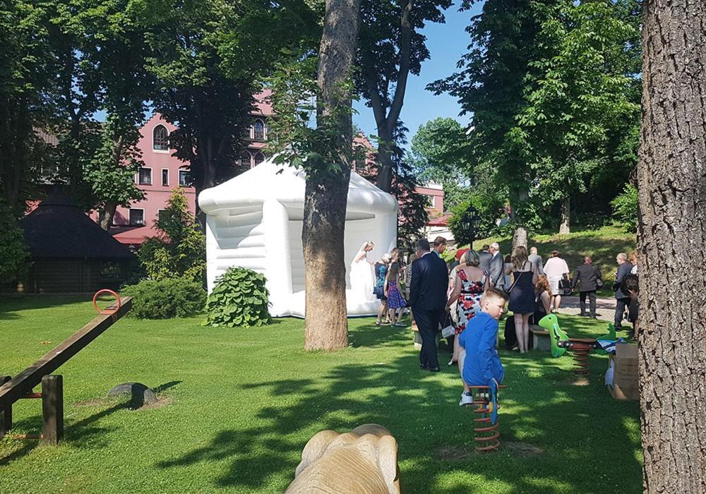 The Lakeside - Burghotel Zu Strausberg Bagian luar foto