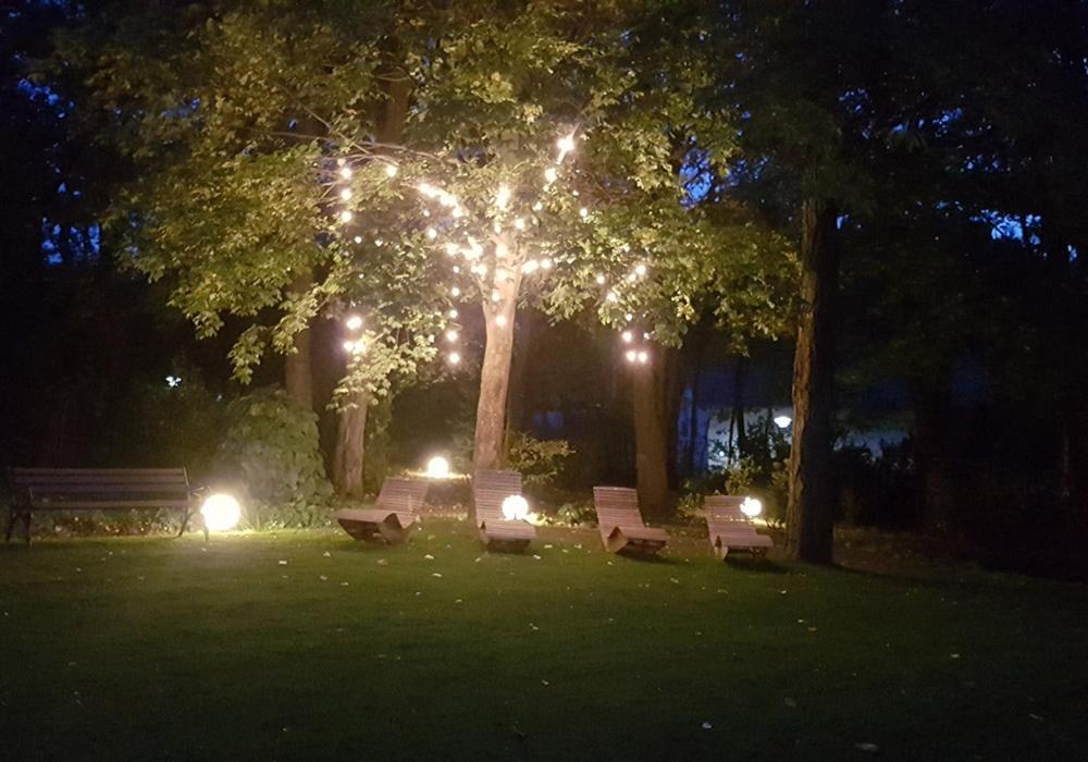 The Lakeside - Burghotel Zu Strausberg Bagian luar foto