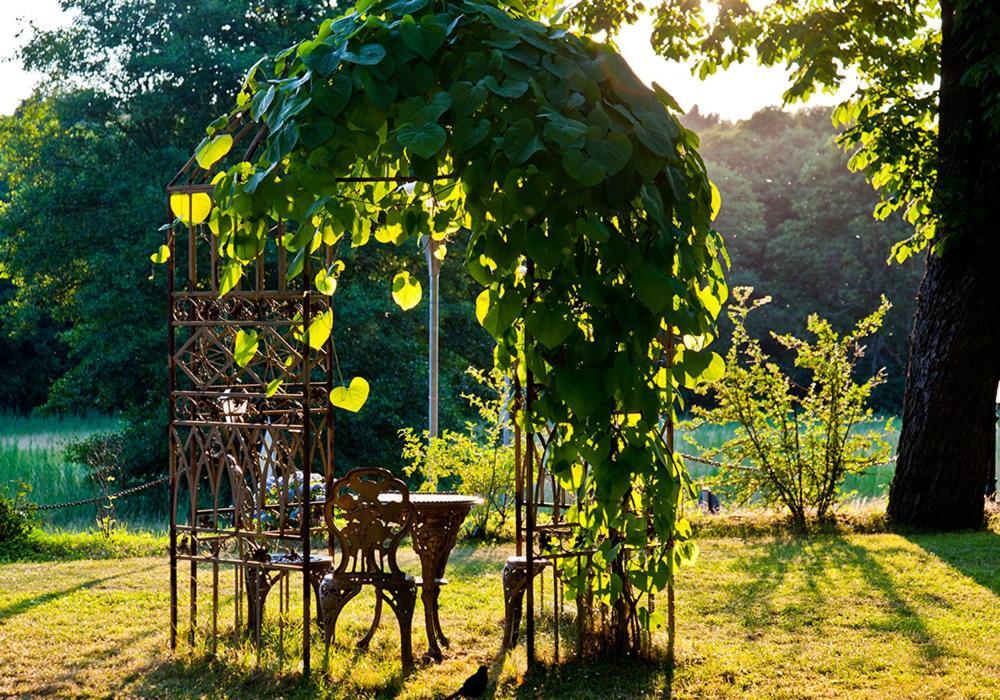 The Lakeside - Burghotel Zu Strausberg Bagian luar foto