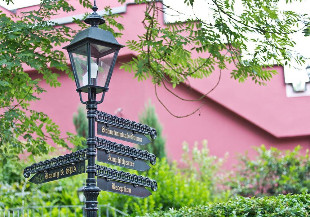 The Lakeside - Burghotel Zu Strausberg Bagian luar foto